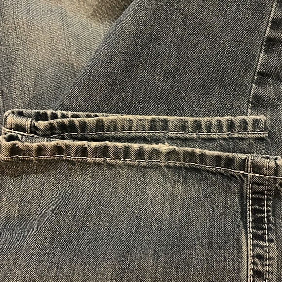 Ariat-40/32-blue-Durango-relaxed boot cut M4-thick stitch,light distressed jeans - Picture 11 of 15